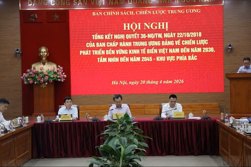 Tổng kết Nghị quyết số 36-NQ/TW về chiến lược phát triển bền vững kinh tế biển Việt Nam