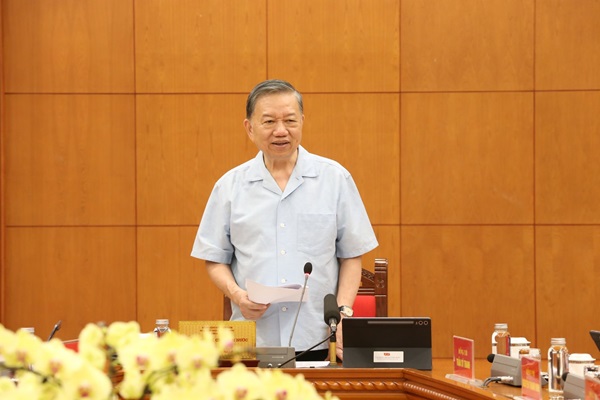 Tạo bước phát triển mới về năng lực lãnh đạo cầm và sức chiến đấu của Đảng