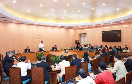 Hoàn thành chuyển đổi phương tiện giao thông xanh chậm nhất đến năm 2030