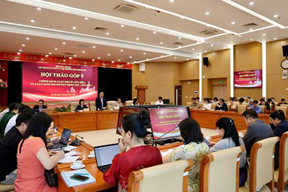 Thứ trưởng Nguyễn Văn Sinh chủ trì Hội thảo lấy ý kiến sửa đổi Luật Nhà ở và Luật Kinh doanh bất động sản