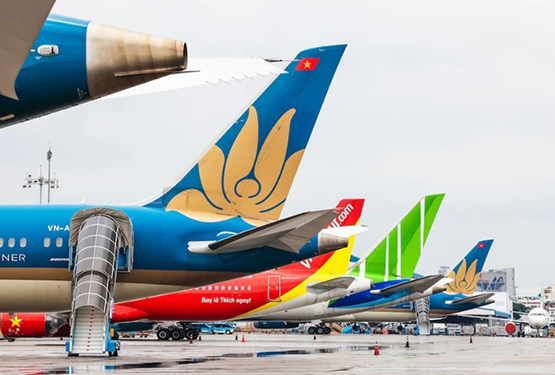 Bộ Xây dựng yêu cầu làm rõ cơ sở pháp lý đề xuất cho phép hàng không phụ thu nhiên liệu