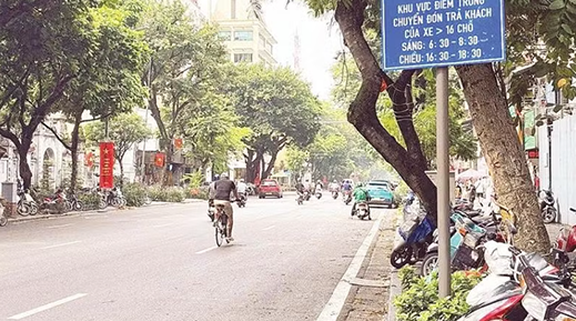 Giải bài toán giao thông tĩnh cho Vùng phát thải thấp