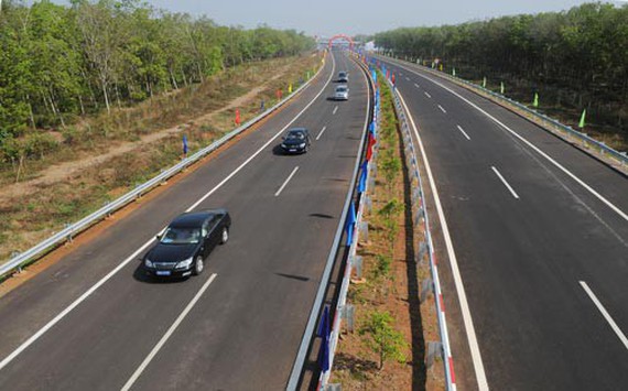 HCMC– Long Thanh– Dau Giay Expressway Expansion Project pushed up