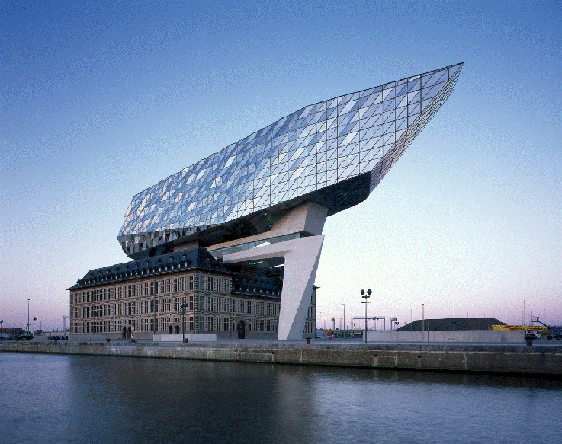 Tòa nhà hình mũi tàu kim cương ven bến cảng ở Bỉ