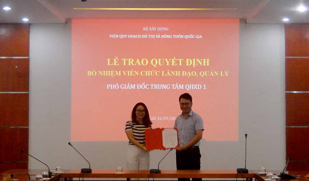 Công bố quyết định bổ nhiệm cán bộ lãnh đạo Trung tâm QHXD 1