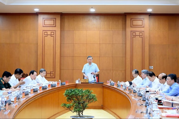 Tăng cường sự lãnh đạo của Đảng đối với công tác giải quyết các vụ án dân sự, hành chính
