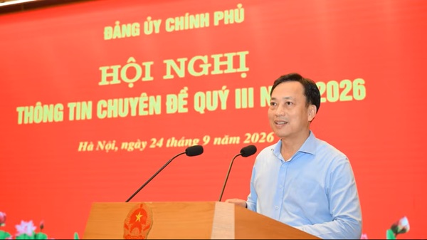 Đối với công tác tuyên truyền, đồng chí yêu cầu làm rõ những chủ trương, quyết sách chiến lược của Đảng và Nhà nước; kết quả nổi bật trong công tác lãnh đạo, chỉ đạo, điều hành của Chính phủ, Thủ tướng Chính phủ. Chú trọng thông tin, phân tích, làm rõ nhữ
