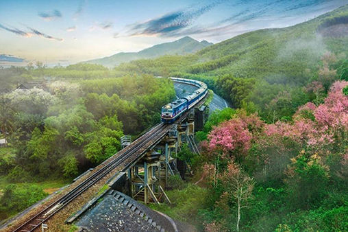Khởi động xây tuyến đường sắt Lào Cai – Hà Nội – Hải Phòng trong năm 2025