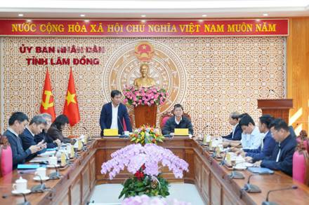 Thứ trưởng Nguyễn Tường Văn làm việc với lãnh đạo tỉnh Lâm Đồng về công tác quy hoạch đô thị và nông thôn