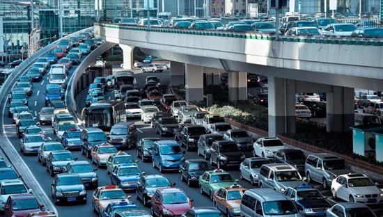 Bài học kinh nghiệm về thu phí ùn tắc giao thông qua thực tiễn tại Singapore và Hong Kong